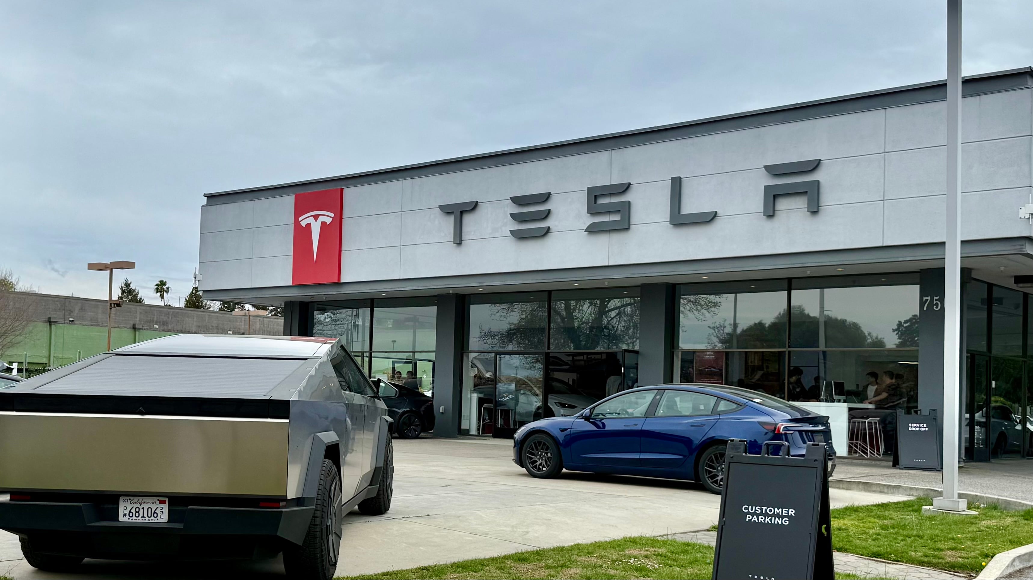 Tesla sales fell 13 percent in the first-quarter on aging models, CEO Elon Musk's political activism.