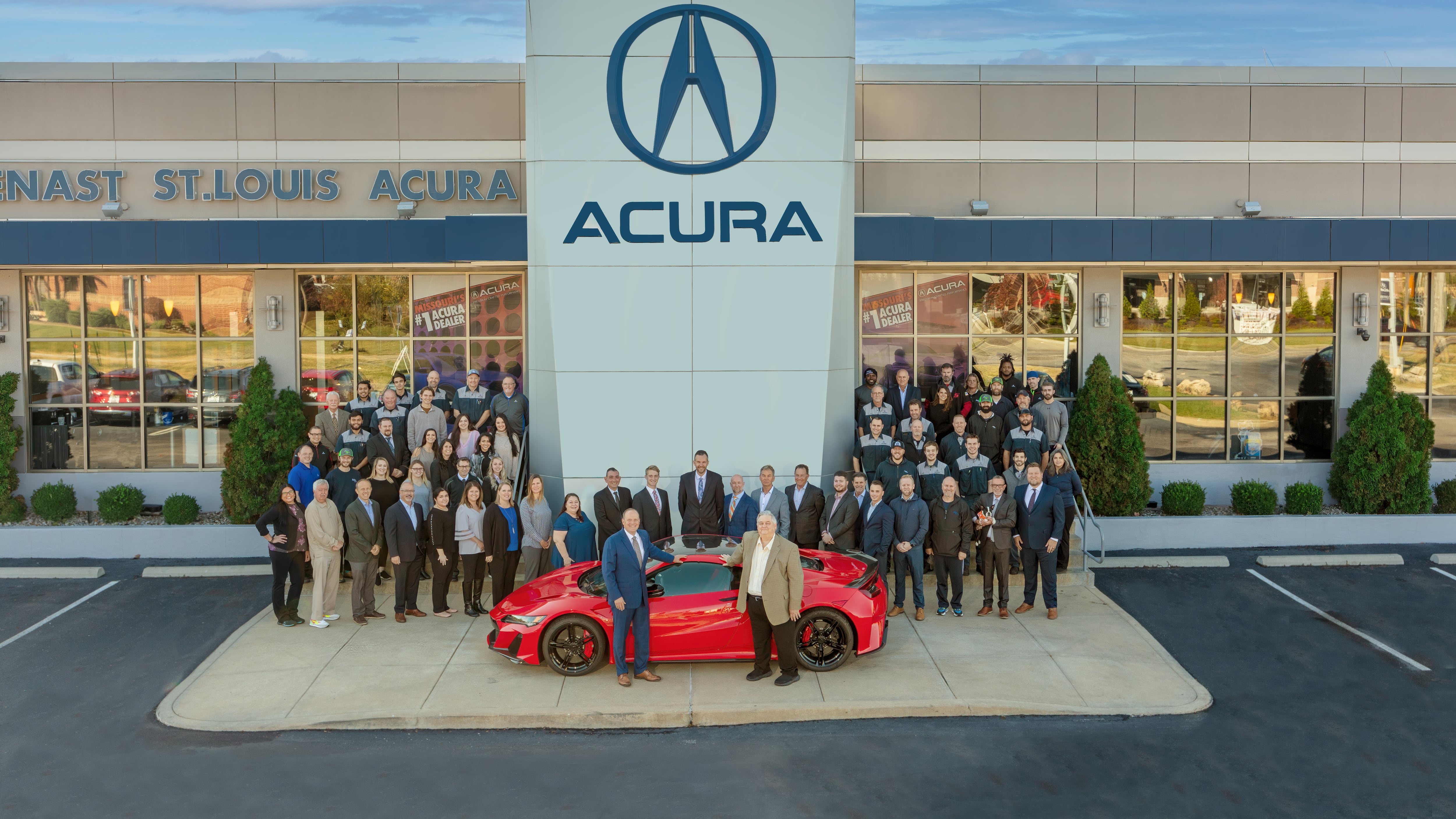 How Mungenast Acura used Internet savvy, inventory management to climb rankings