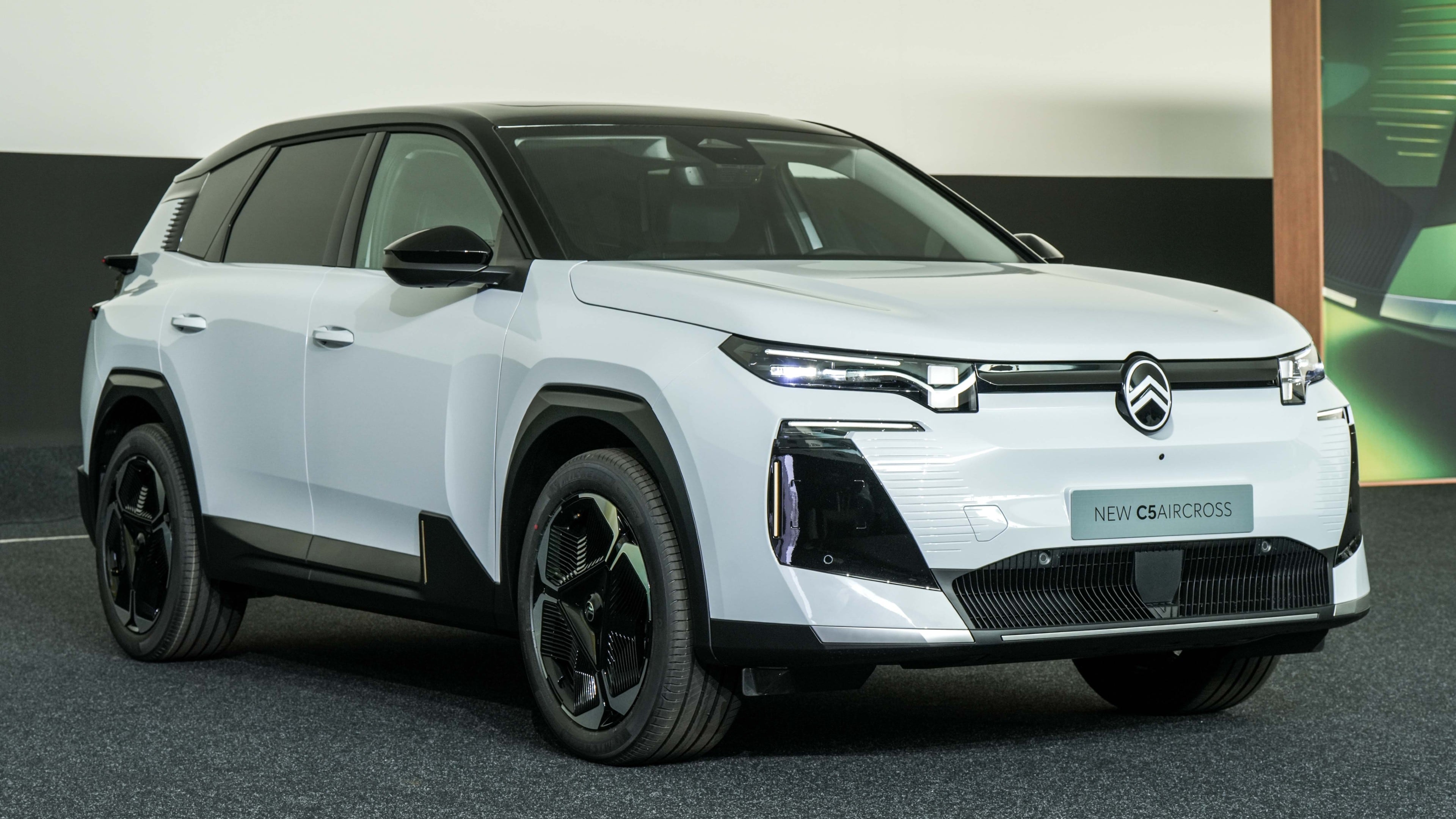 Citroen C5 Aircross front