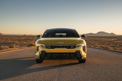 2026 Kia K4 hatchback